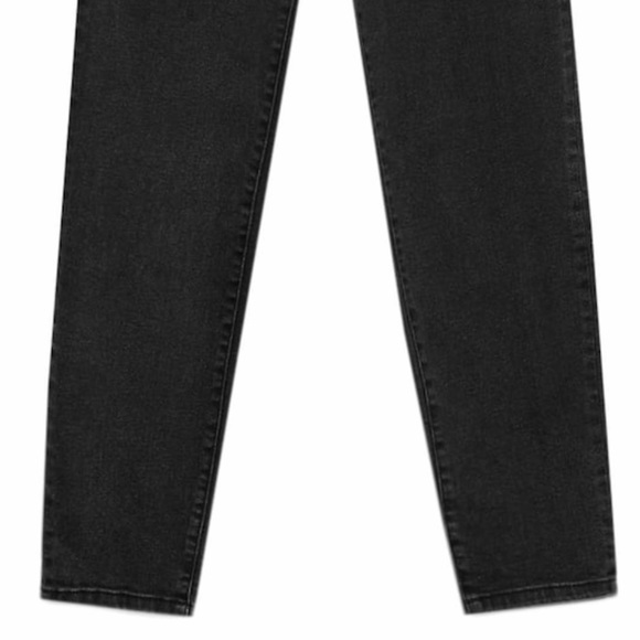 High Waisted Slim Fit Mom Denim Black Jeans Size 2 - Picture 2 of 2